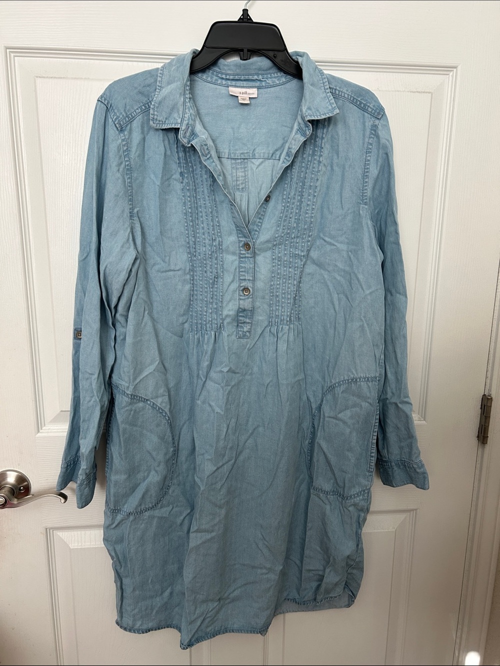J. Jill Light Blue Chambray Button-Front Tunic Shirt, Like New, Sz. L.